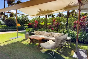 100 S Pointe Dr, Miami Beach, FL 33139 - Photo 43