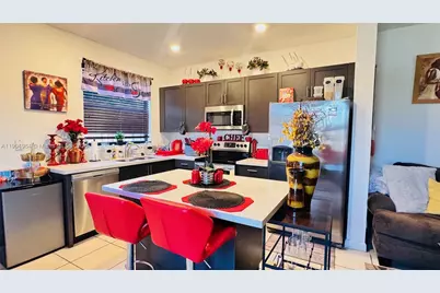 21463 NE 3rd Path, Miami, FL 33179 - Photo 5