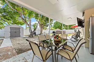 14761 Pierce St, Miami, FL 33176 - Photo 13