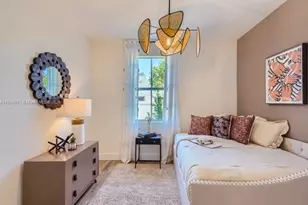 117 SW 170th Ave, Pembroke Pines, FL 33027 - Photo 7