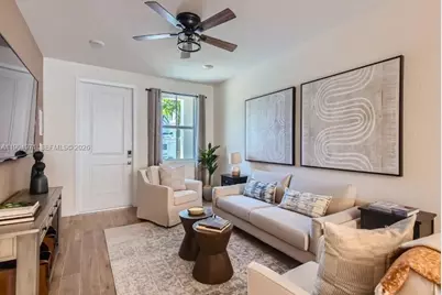 117 SW 170th Ave #117, Pembroke Pines, FL 33027 - Photo 1