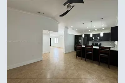 2875 W 72nd Ter, Hialeah, FL 33018 - Photo 11