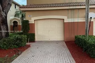 3821 Pond Apple Dr, Weston, FL 33332 - Photo 1