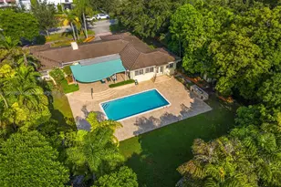 2615 Alhambra Cir, Coral Gables, FL 33134 - Photo 5