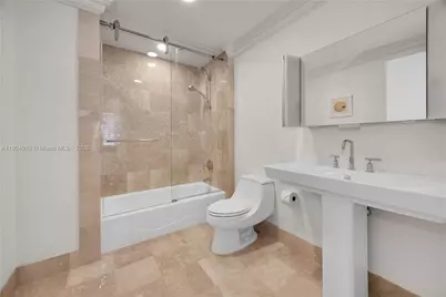 10 Edgewater Dr #4F, Coral Gables, FL 33133 - Photo 23