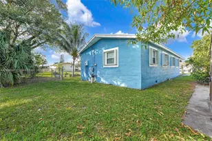 2760 NW 23rd St, Fort Lauderdale, FL 33311 - Photo 35