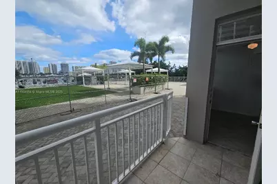 18041 Biscayne Blvd #204, Aventura, FL 33160 - Photo 7
