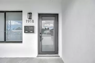 1918 Taft St, Hollywood, FL 33020 - Photo 5