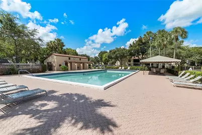 3773 Cocoplum Cir #3575, Coconut Creek, FL 33063 - Photo 31