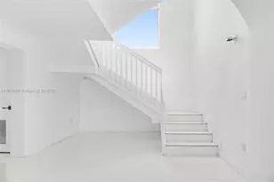 425 SW 129th Ave, Miami, FL 33184 - Photo 23