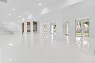 425 SW 129th Ave, Miami, FL 33184 - Photo 5