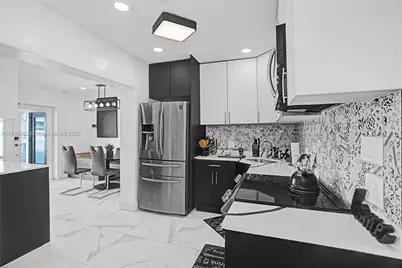 1285 NW 86th St, Miami, FL 33147 - Photo 25