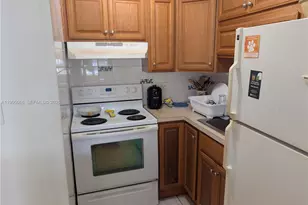 801 Atlantic Shores Blvd, Hallandale Beach, FL 33009 - Photo 11