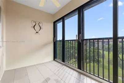 12550 SW 15th St #411E, Pembroke Pines, FL 33027 - Photo 15
