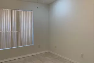 4855 SW 152nd Ct, Miami, FL 33185 - Photo 9