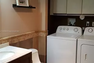 8137 S Coral Cir, North Lauderdale, FL 33068 - Photo 7