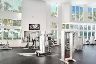 1900 N Bayshore Dr, Miami, FL 33132 - Photo 21