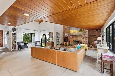 9200 NE 12th Ave, Miami Shores, FL 33138 - Photo 13