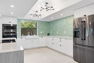 9200 NE 12th Ave, Miami Shores, FL 33138 - Photo 19