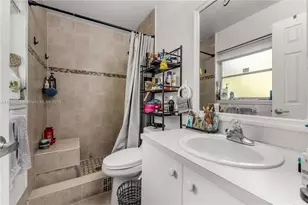 7230 SW 131st Ave, Miami, FL 33183 - Photo 15