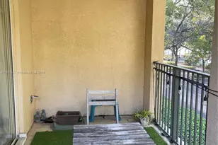 2541 Centergate Dr, Miramar, FL 33025 - Photo 17