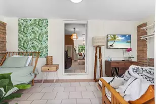 402 NW 102nd St, Miami, FL 33150 - Photo 25