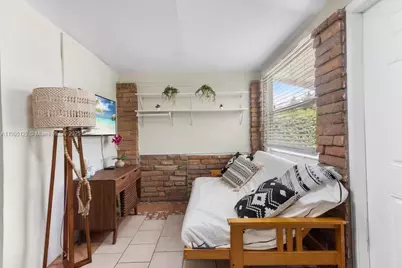 402 NW 102nd St, Miami, FL 33150 - Photo 23