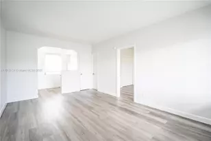 1208 71st St, Miami Beach, FL 33141 - Photo 3