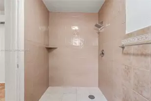 2385 SW 17th St, Miami, FL 33145 - Photo 19