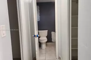 8101 SW 73rd Ave, Miami, FL 33143 - Photo 5