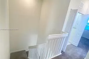 3338 W 112th St, Hialeah, FL 33018 - Photo 15