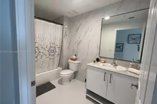 10950 NW 82nd St, Doral, FL 33178 - Photo 9