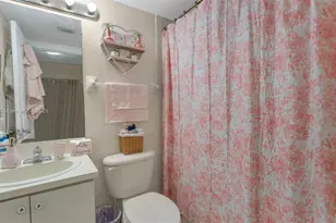 2993 W 80th St, Hialeah, FL 33018 - Photo 15