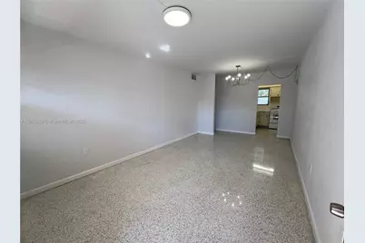 675 SW 7th Ave #7, Miami, FL 33130 - Photo 3