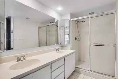 9143D SW 23rd St, Davie, FL 33324 - Photo 21