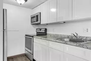 2062 NW 43rd Terrace, Lauderhill, FL 33313 - Photo 9