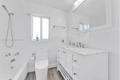 971 NE 116th St, Biscayne Park, FL 33161 - Photo 25