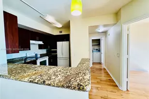 2421 NE 65th St, Fort Lauderdale, FL 33308 - Photo 5