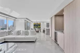 19707 Turnberry Way, Aventura, FL 33180 - Photo 17