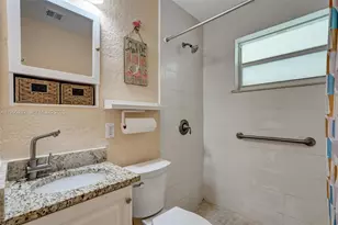 6740 Douglas St, Hollywood, FL 33024 - Photo 29