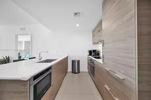 1300 S Miami Ave, Miami, FL 33130 - Photo 13