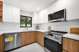 10823 SW 147th Ct, Miami, FL 33196 - Photo 29