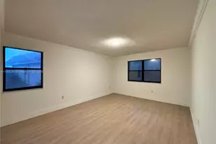 461 Ives Dairy Rd, Miami, FL 33179 - Photo 15