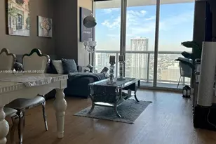 50 Biscayne Blvd, Miami, FL 33132 - Photo 11