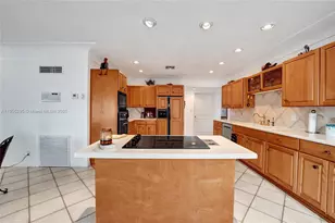2889 NE 35th St, Fort Lauderdale, FL 33306 - Photo 21