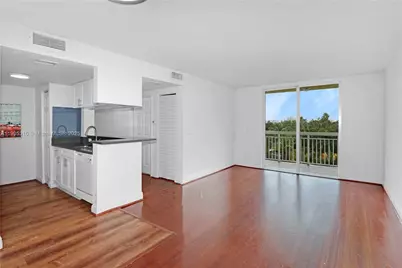 816 NW 11th St #610, Miami, FL 33136 - Photo 9