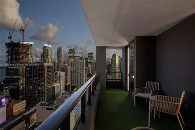159 NE 6th St #2816, Miami, FL 33132 - Photo 21