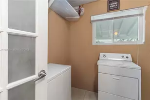 714 W 56th St, Hialeah, FL 33012 - Photo 23