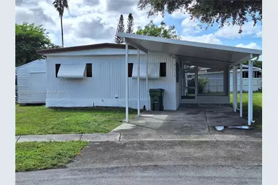 21760 NW 3rd St, Pembroke Pines, FL 33029 - Photo 3