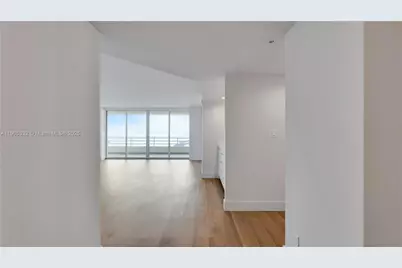 555 NE 34th St #701, Miami, FL 33137 - Photo 3